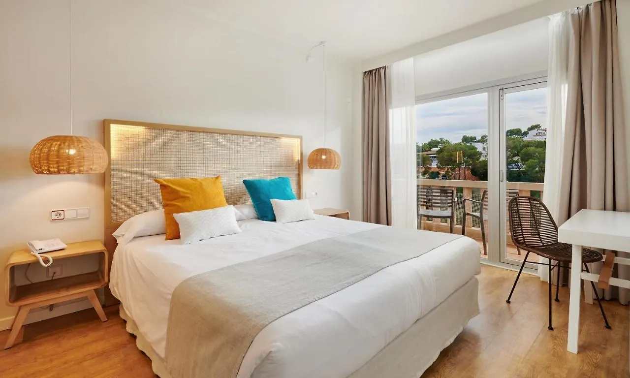 Hotel Apartamentos Cala سنتاني