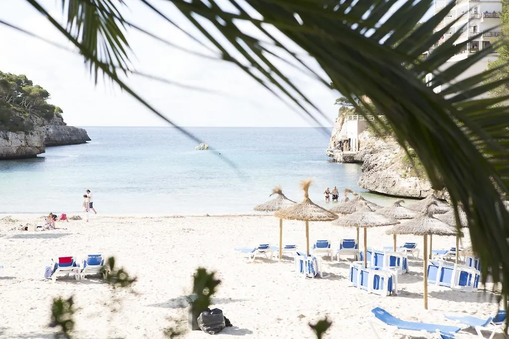 Hotel Apartamentos Cala 산타니 4*,  스페인